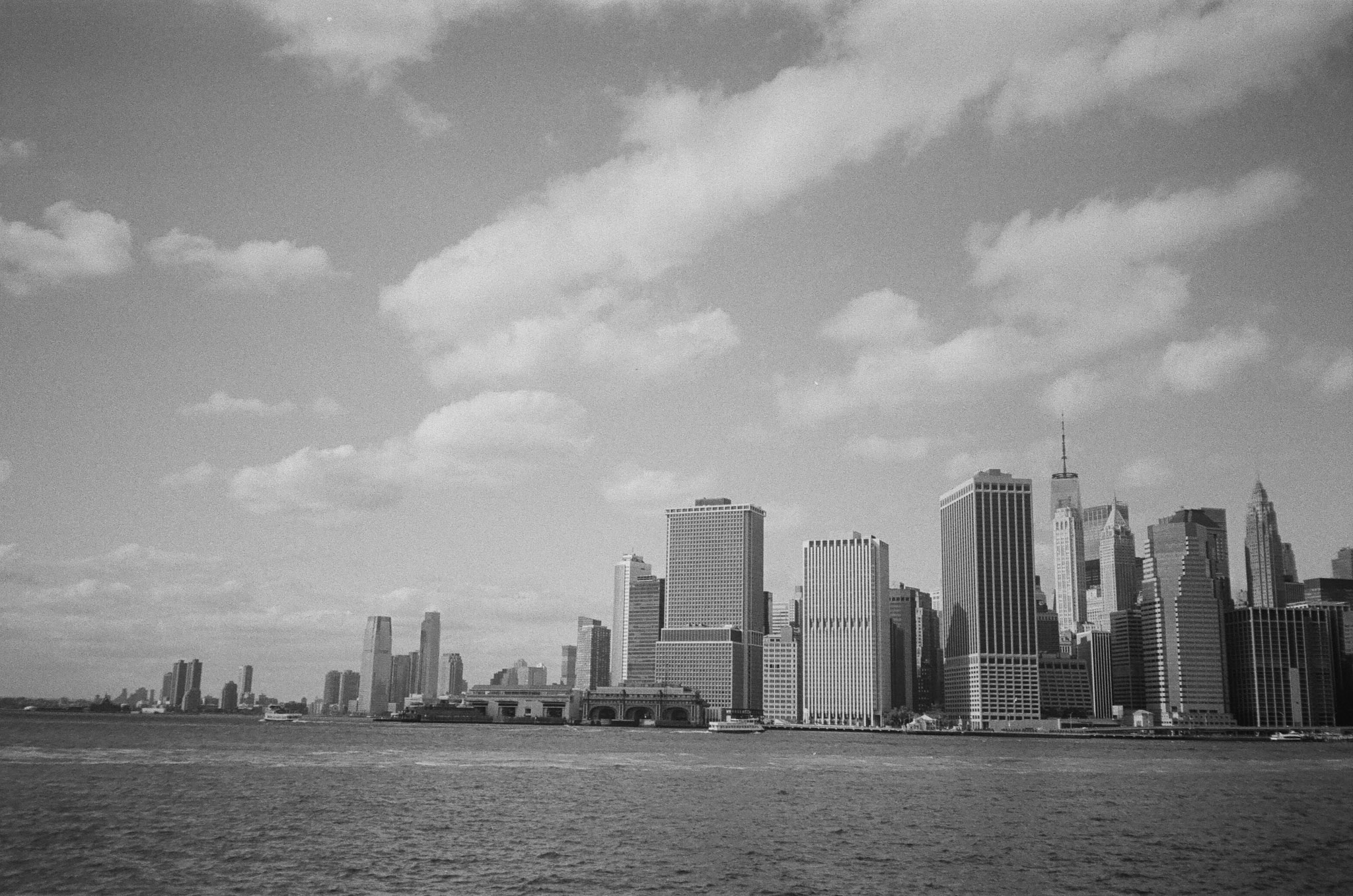 Downtown Manhattan as seen from Brooklyn Bridge Park in black and white