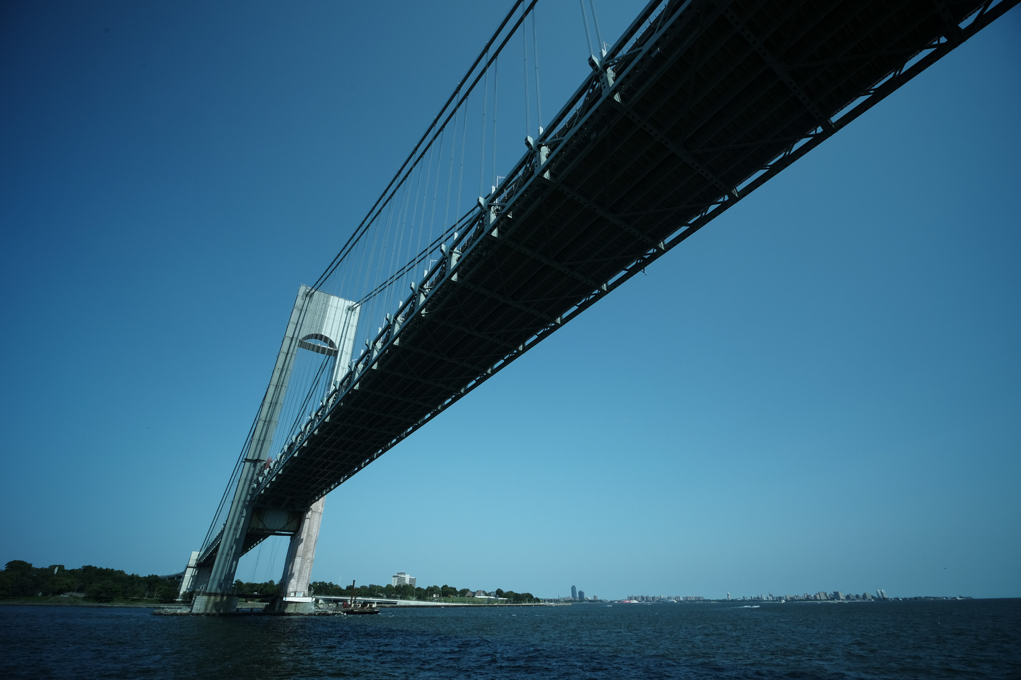 The Verrazzano-Narrows bridge as seen from the water beneath it
